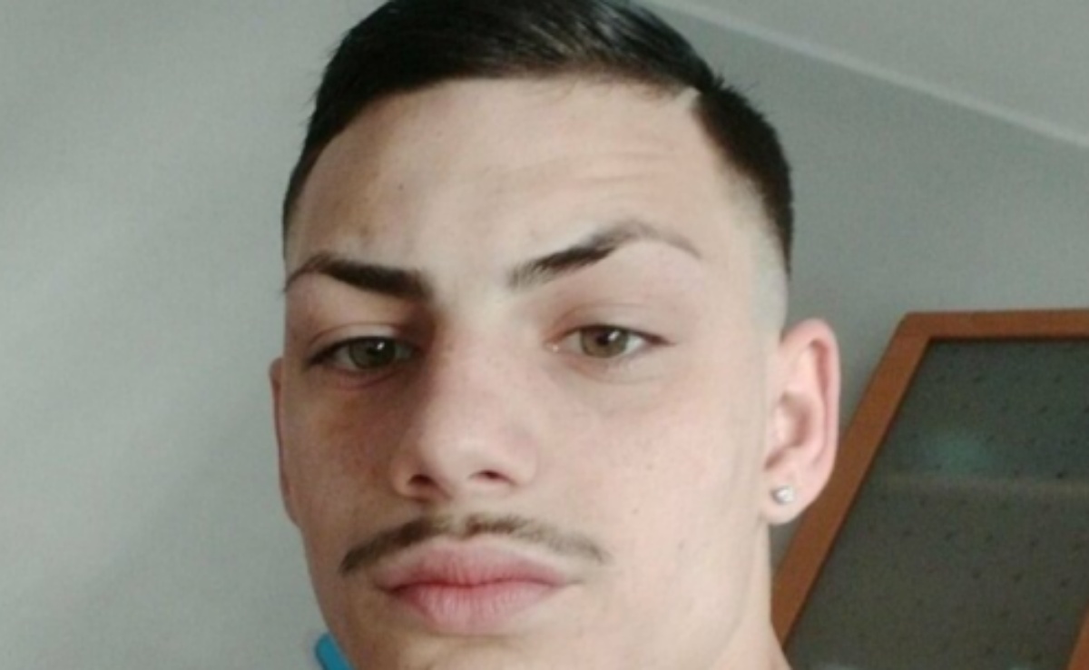 Omicidio a Torino, Augusto Bernardi ucciso per aver chiesto una sigaretta: arrestato un ragazzo di 20 anni