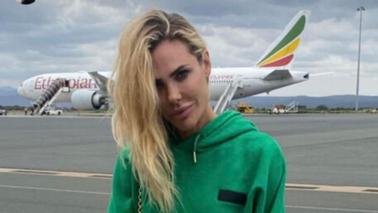 Ilary Blasi in vacanza in Tanzania: il prezzo da capogiro del resort in cui soggiorna
