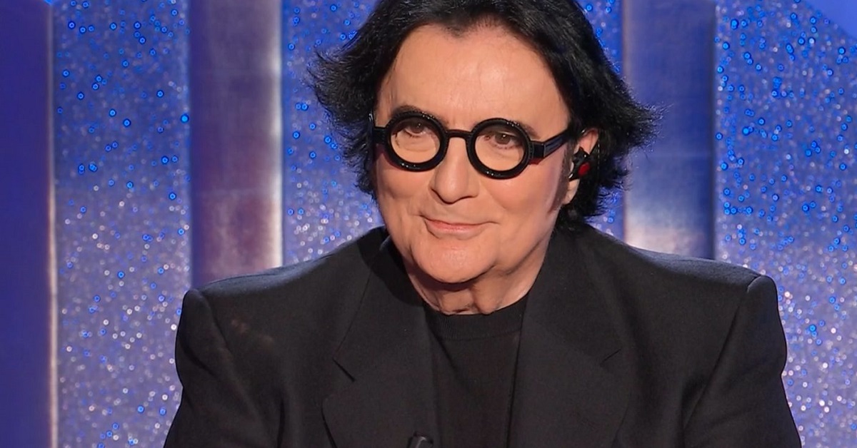Renato Zero confessa la molestia subita: “Da bimbo fui traumatizzato da un uomo”