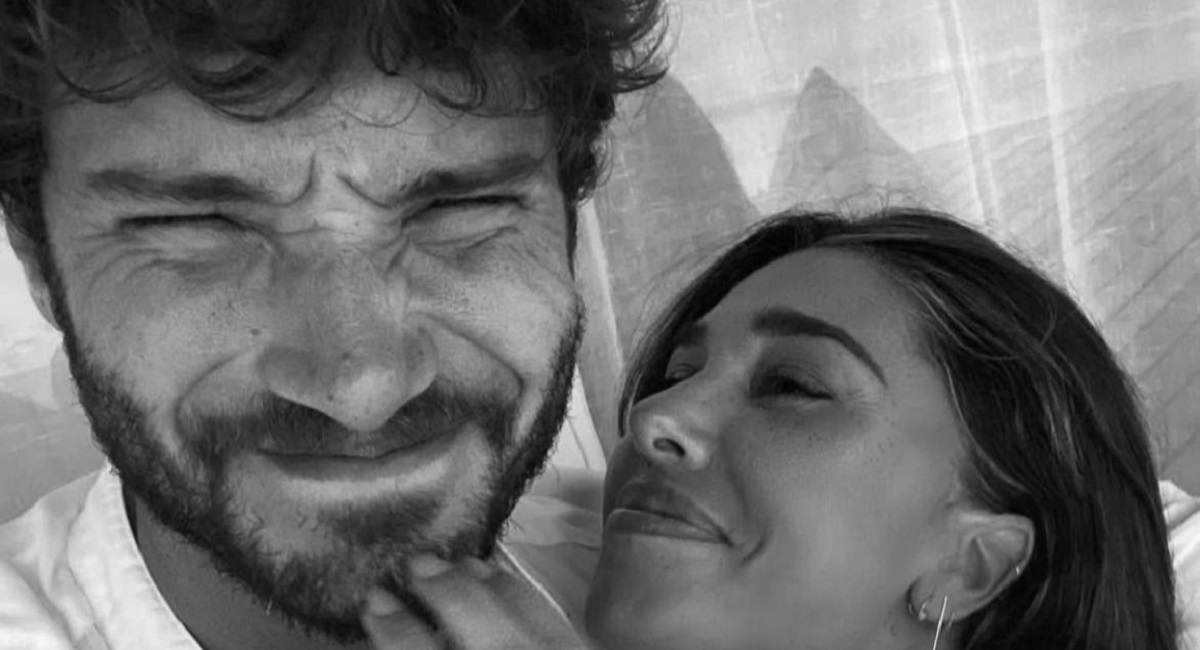 Stefano De Martino ufficializza il ritorno di fiamma con Belen Rodriguez