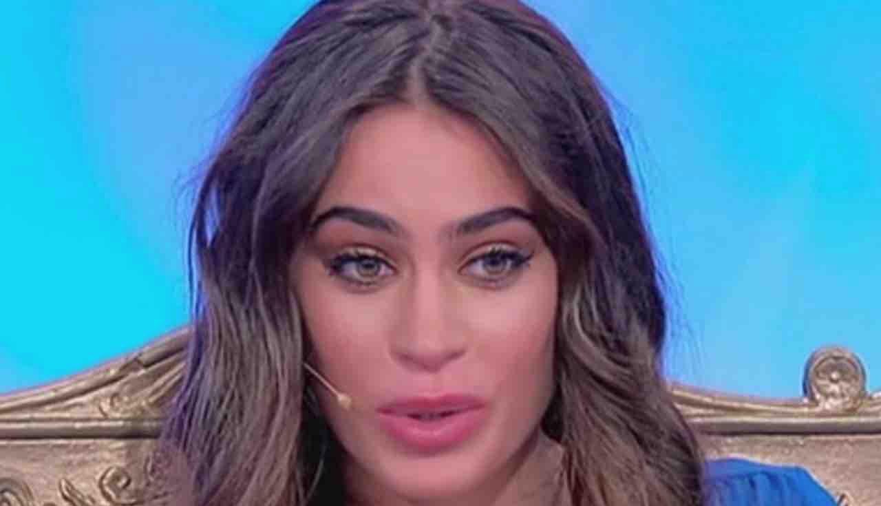Uomini e Donne, ex tronista sparita dai social: il motivo