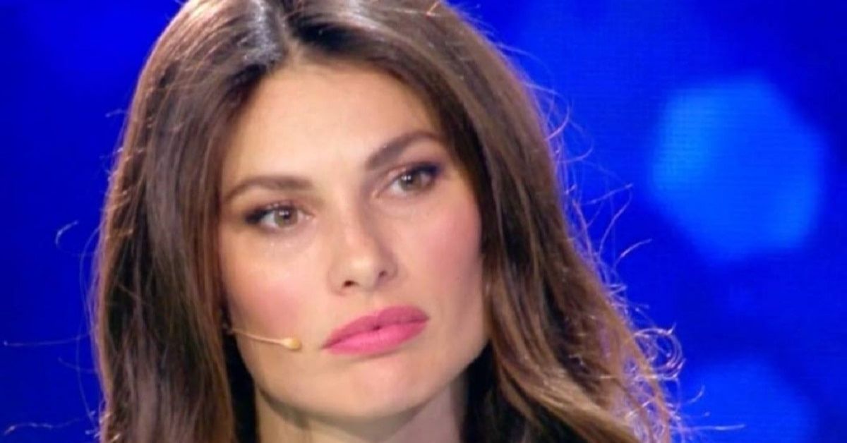 Dayane Mello tragedia sul palco, spara all’attore: ma è tutto uno scherzo