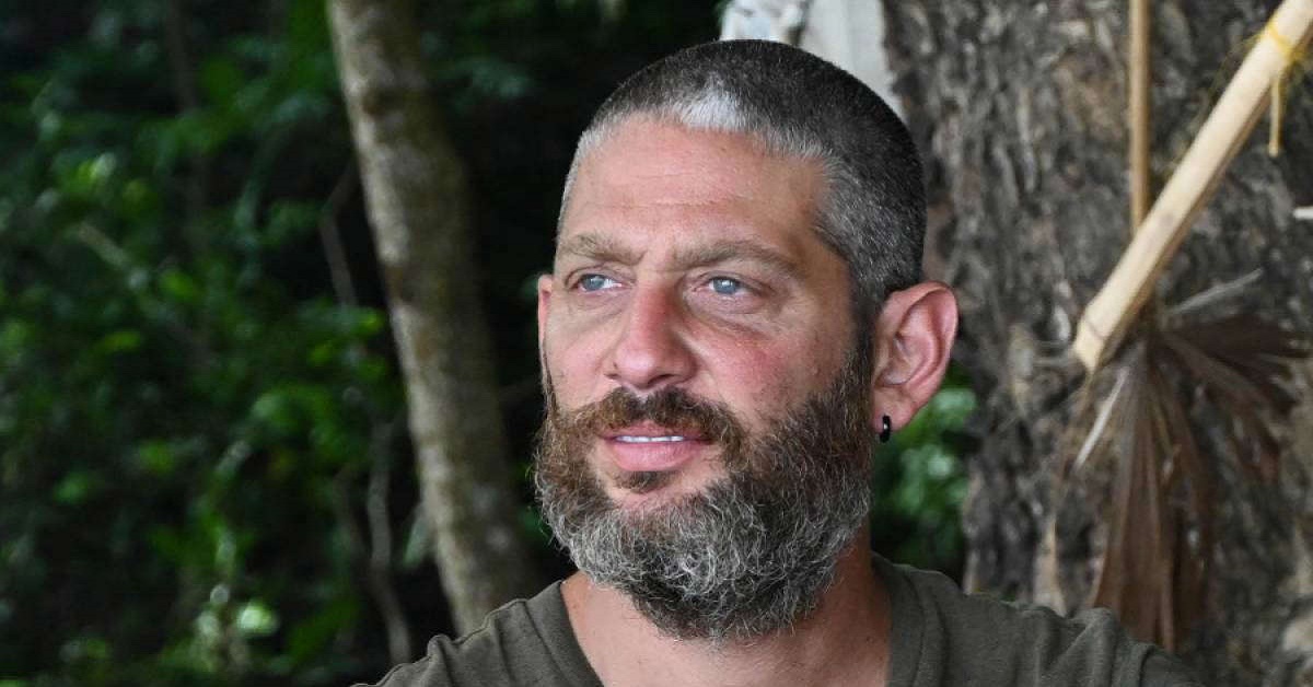 Isola dei Famosi, Edoardo Tavassi rivela le conseguenze dell’infortunio. “Si deve intervenire”