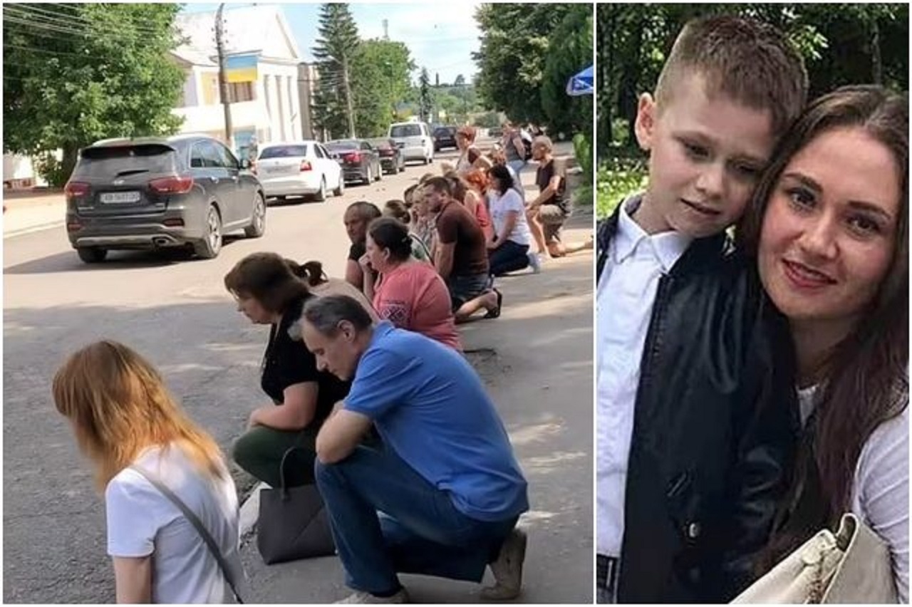Mamma e figlio di 7 anni morti sotto i missili russi, i concittadini in ginocchio di fronte alle bare