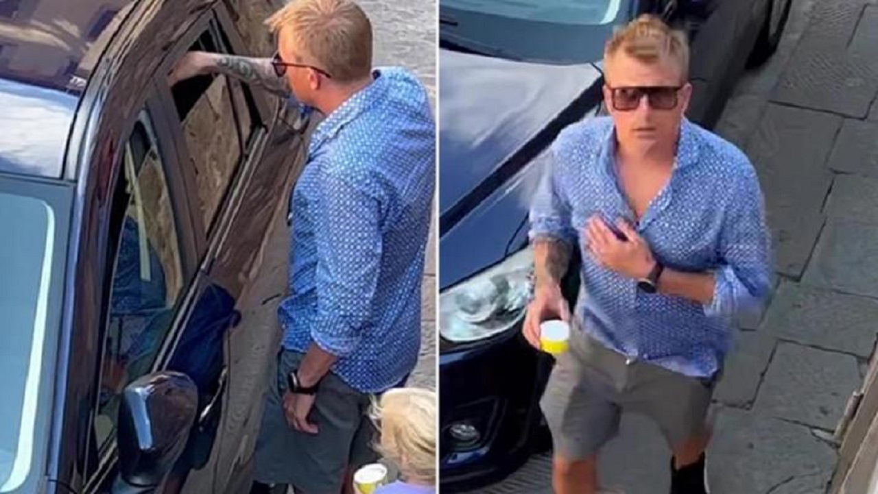 Raikkonen aiuta un cane intrappolato in un’auto, dandogli un po’ di acqua fresca