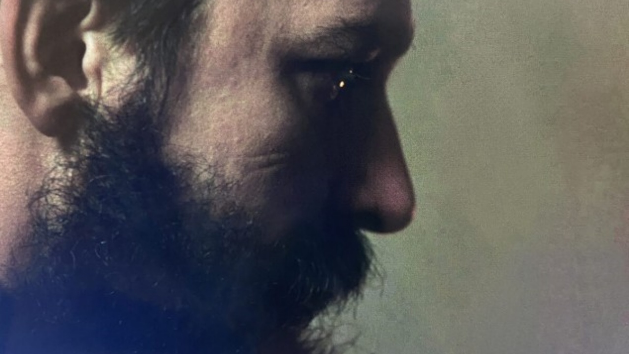 Shia LaBeouf voleva togliersi la vita: “Salvo grazie a Padre Pio”