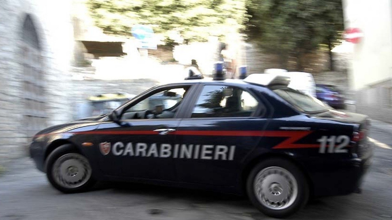Anna Maria Cuomo trovata morta in casa: nell’altra stanza c’era il figlio