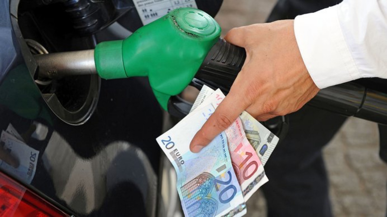 soldi e benzina