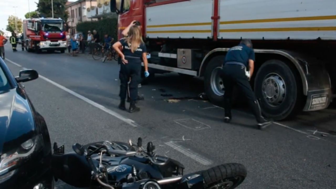 Fabio Marceddu, centauro 18enne, morto schiacciato dalla ruote di un tir