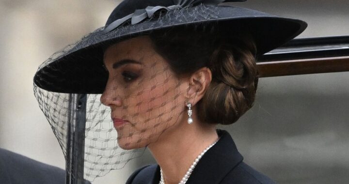 Regina Elisabetta Kate Middleton