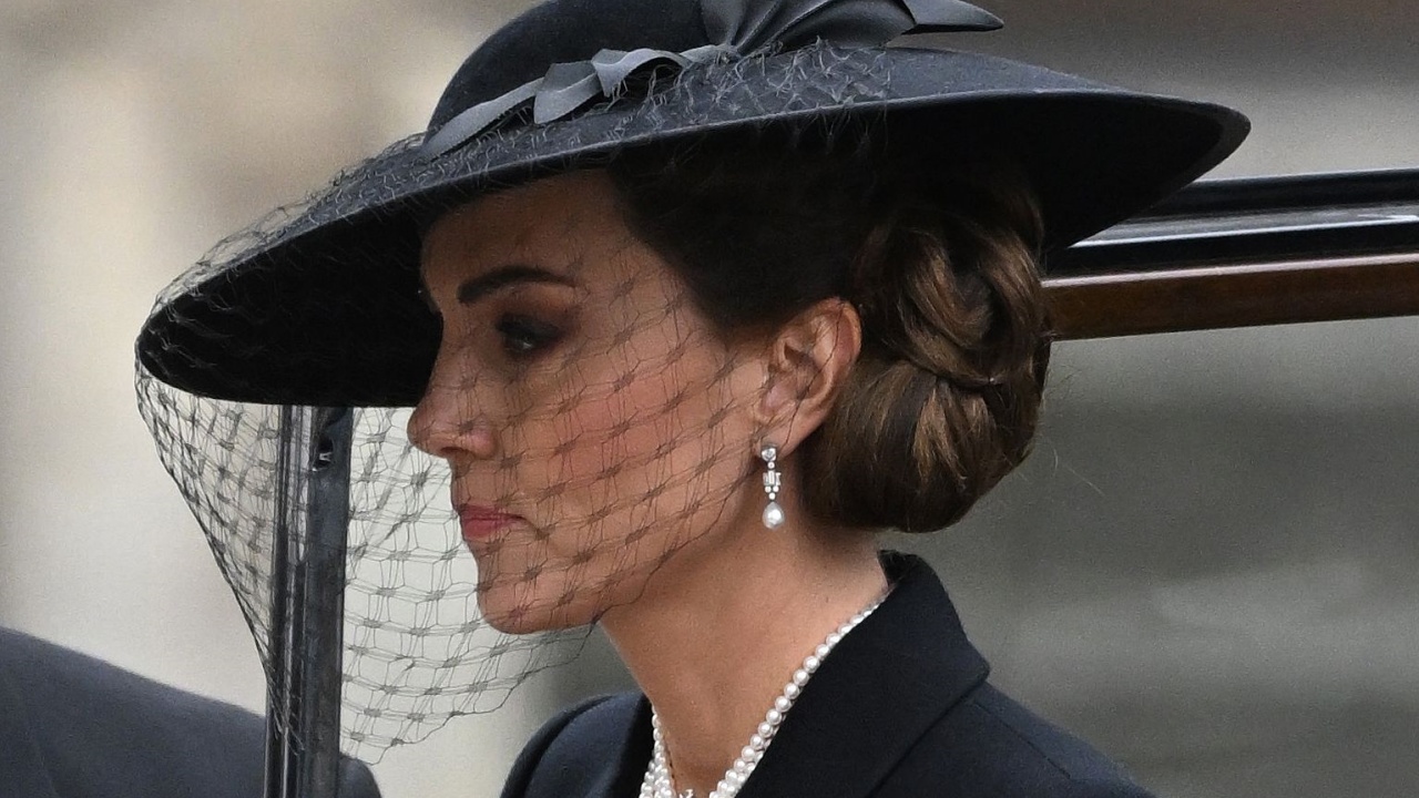 Regina Elisabetta Kate Middleton 
