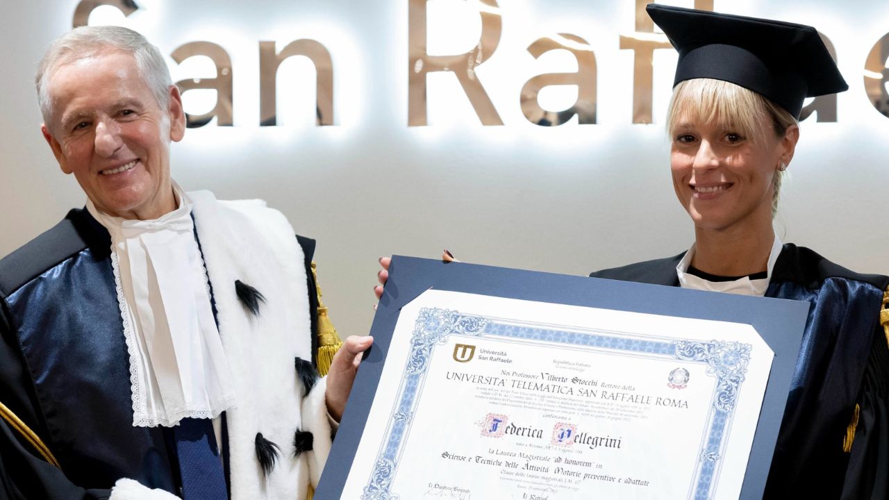 Federica Pellegrini, laurea honoris causa all’Università San Raffaele di Roma: “Il coronamento di un sogno”