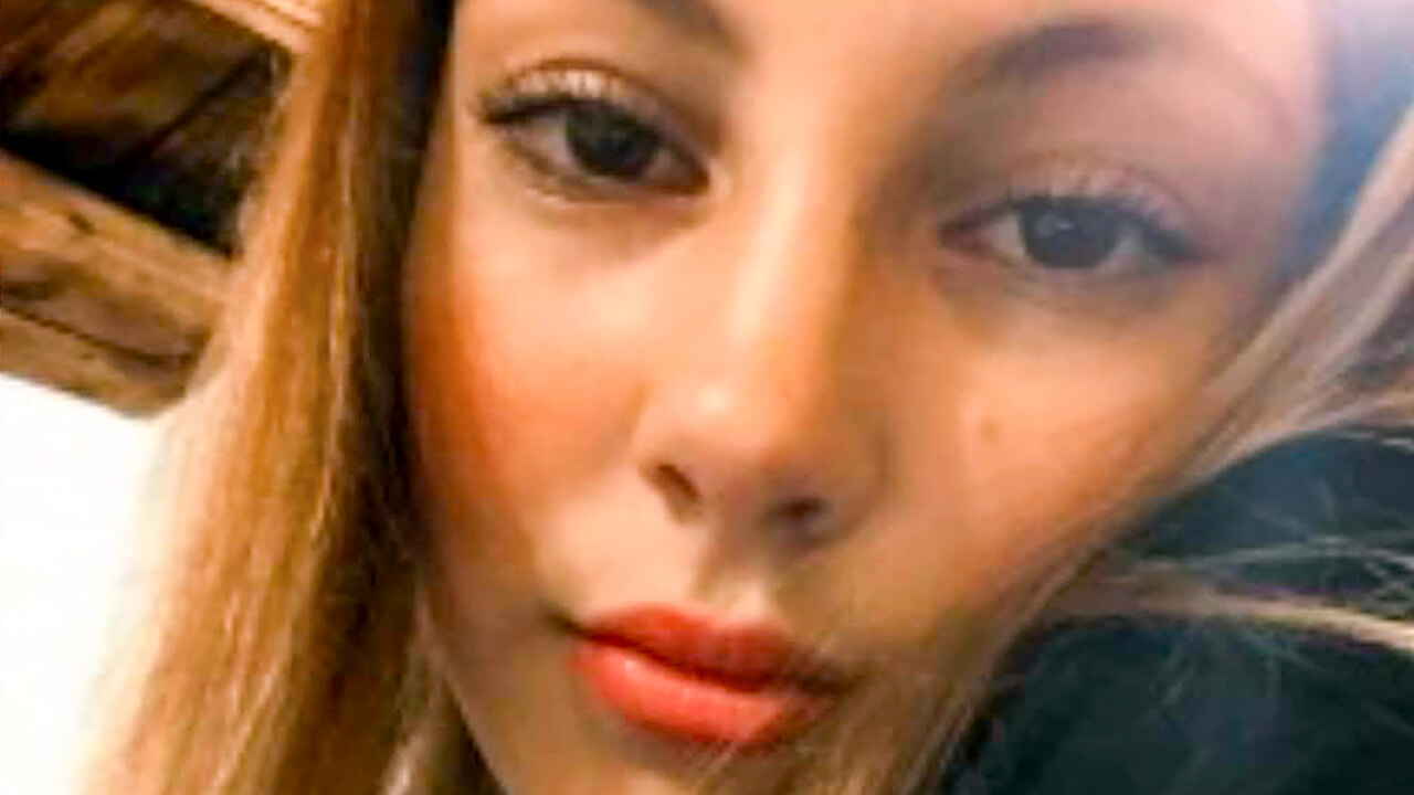 Centinaia di persone in chiesa per l’ultimo saluto ad Irene Zani, la 17enne morta in un grave incidente