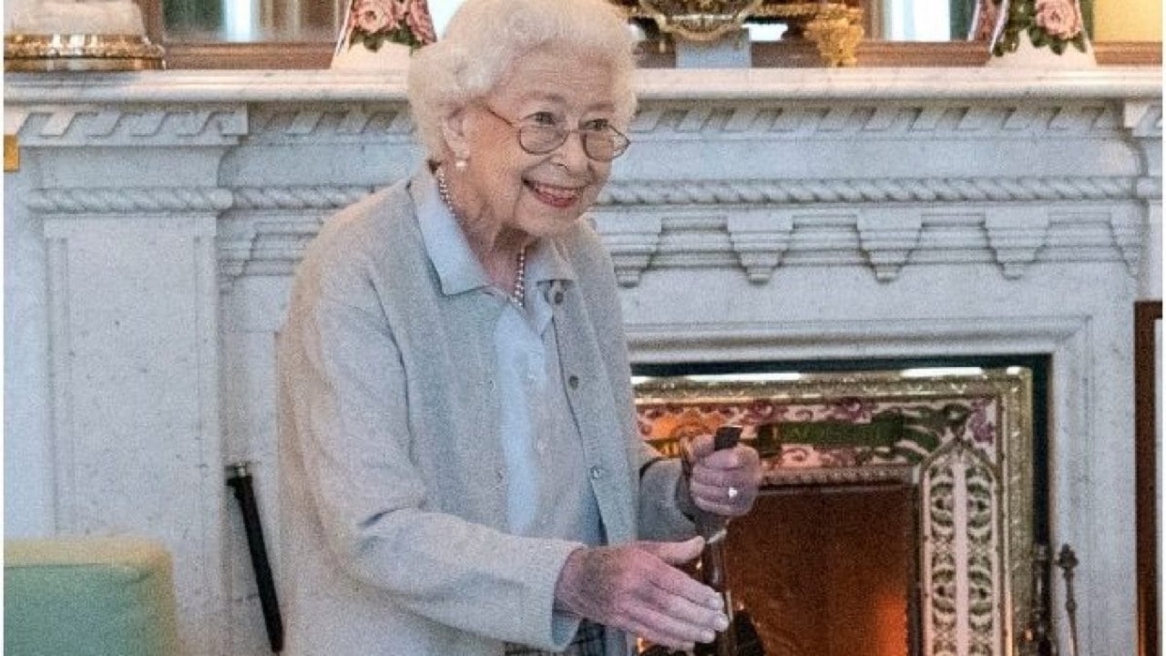 ultime foto della Regina Elisabetta II
