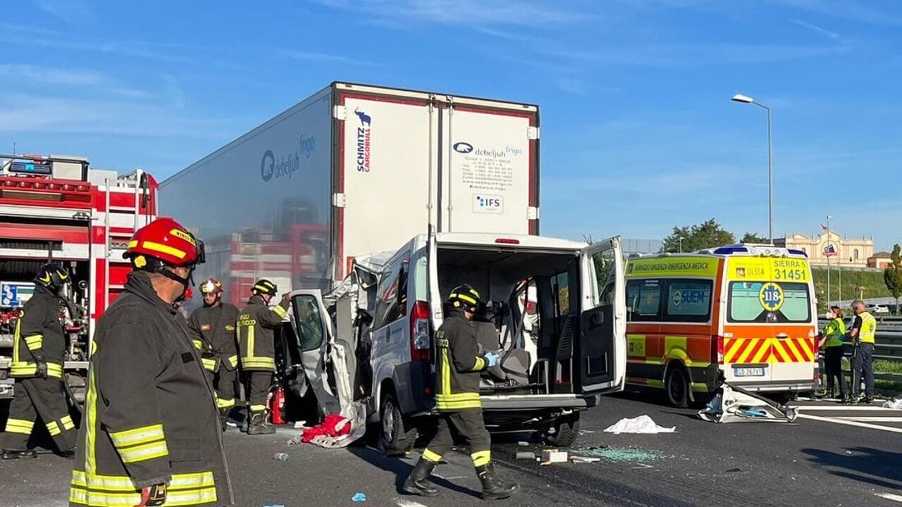 Malore per l'autista del pulmino incidente A4