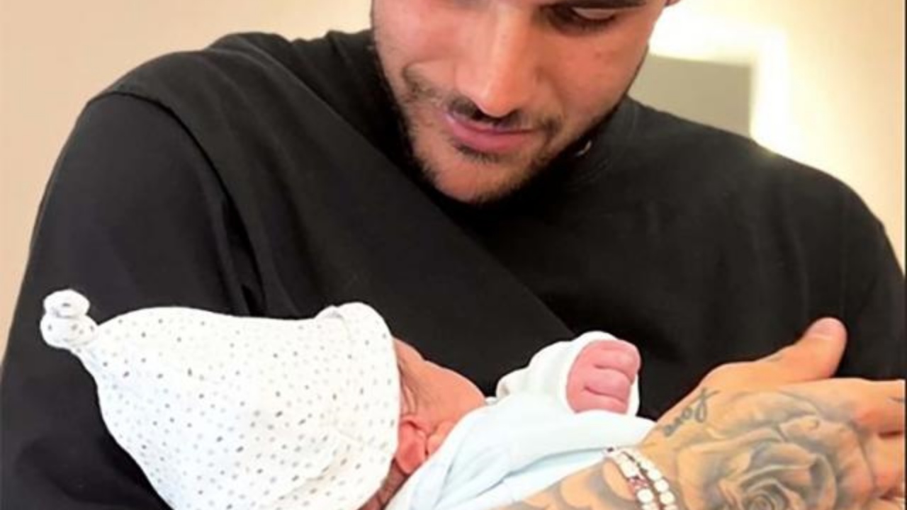 Theo Hernandez rapinato in casa