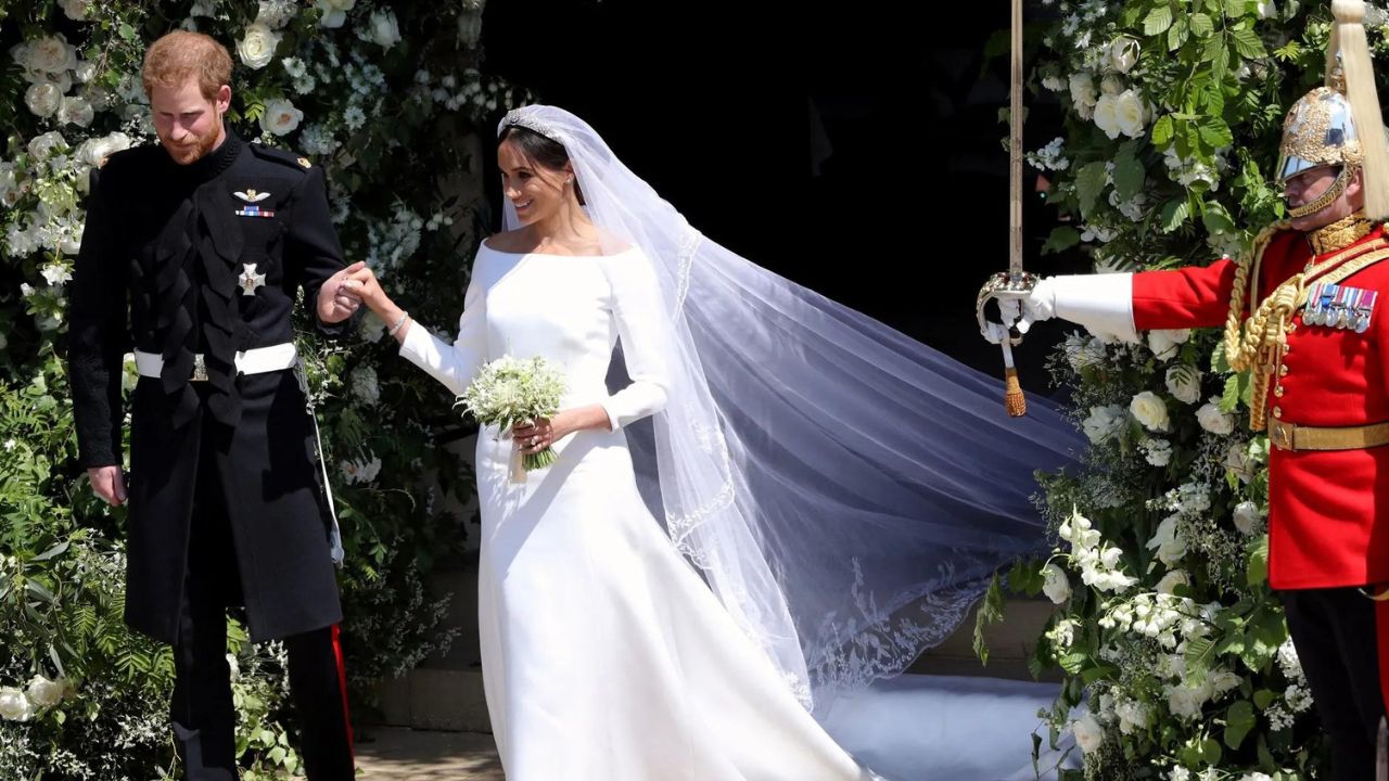 regina Elisabetta matrimonio Meghan e Harry