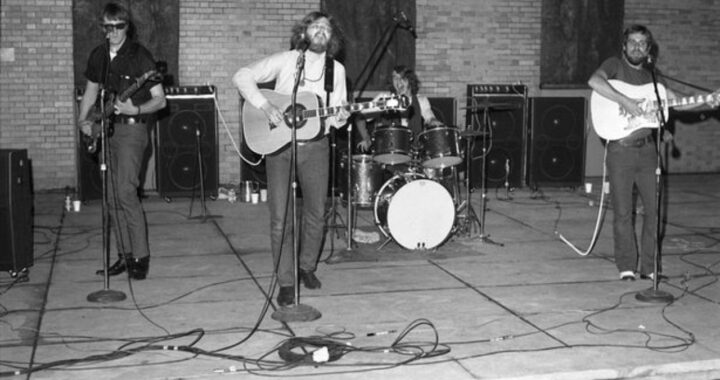 Bruce Arnold morto