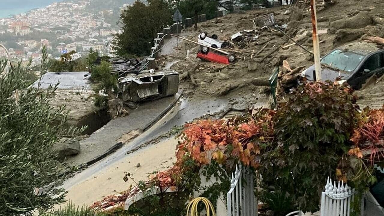 Frana Ischia, le immagini del disastro e le polemiche: “Vengano accertati i responsabili”