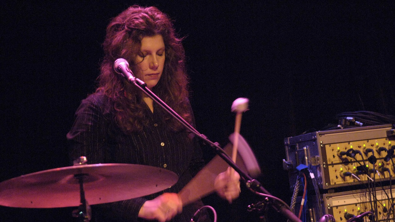 Mimi Parker dei Low morta a causa del cancro: lo annuncia il marito Alan Sparhawk