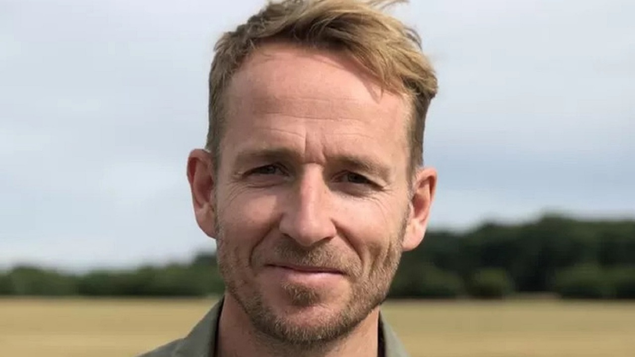 Jonnie Irwin licenziato dopo aver detto di essere malato: il conduttore inglese racconta cosa è successo