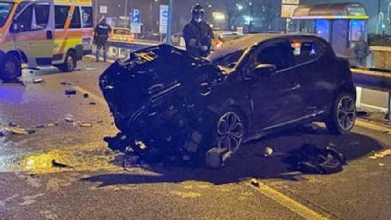 Due 25enni hanno perso la vita in un incidente stradale a Mestre