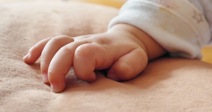tragedia bambino di un anno e mezzo