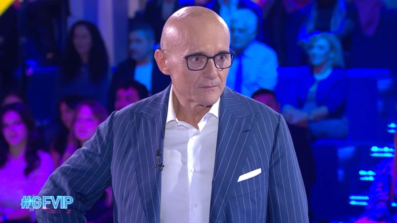 GF Vip, topi nella casa: ecco come hanno reagito i Vipponi