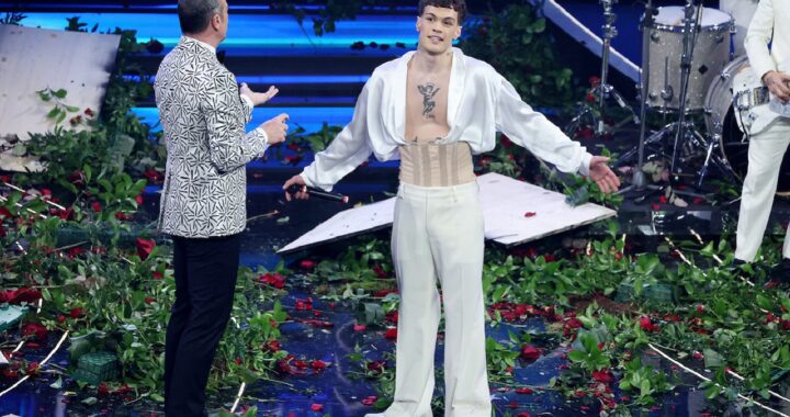 Blanco a Sanremo 2023, scuse ad Amadeus