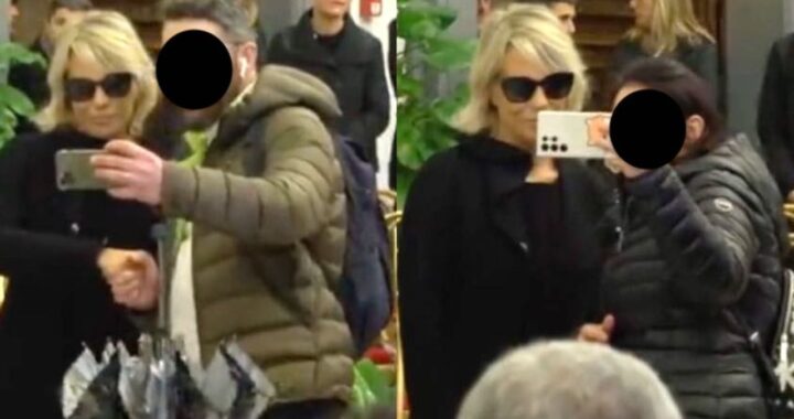 selfie con Maria De Filippi