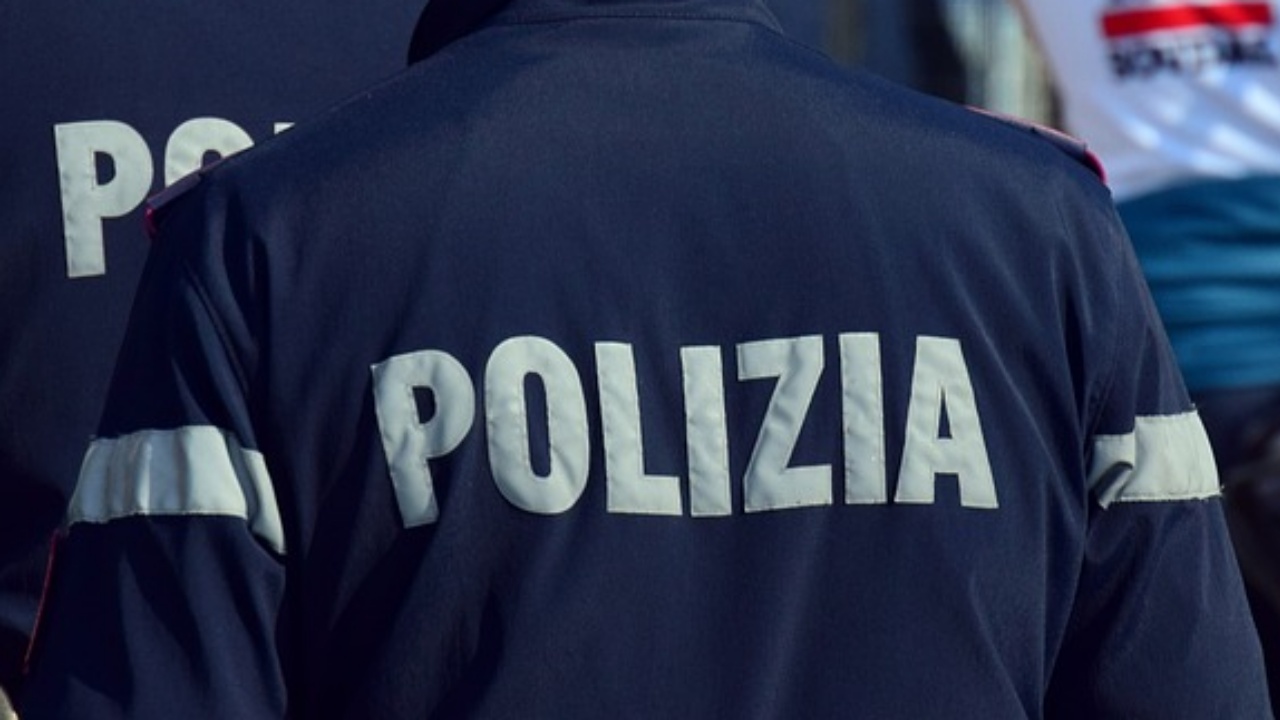 arrestato un poliziotto 