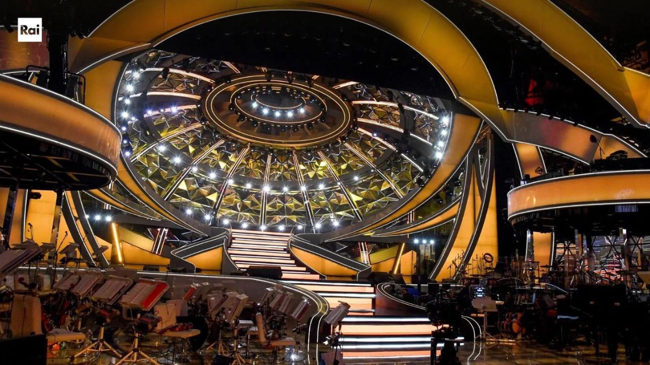 Sanremo 2023, perché sul palco c’è un’enorme cupola