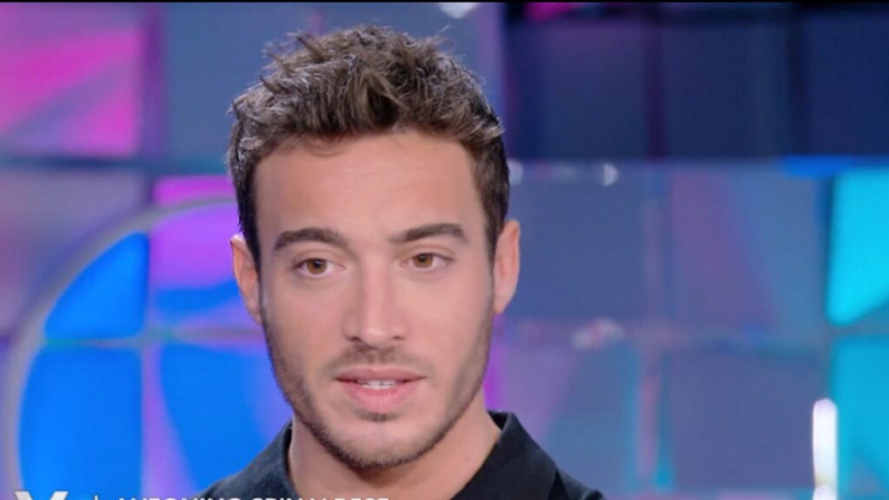 GF Vip, Antonino Spinalbese confessa: “Ecco come stanno oggi le cose tra me e Belen”