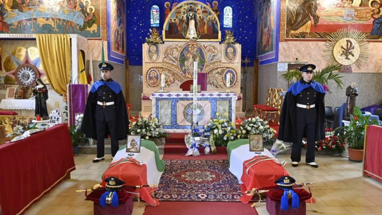 Funerali Guidonia due piloti