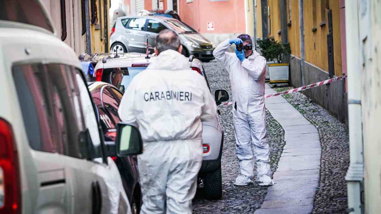 Imram Ahmad uccide la madre a martellate a Pinerolo