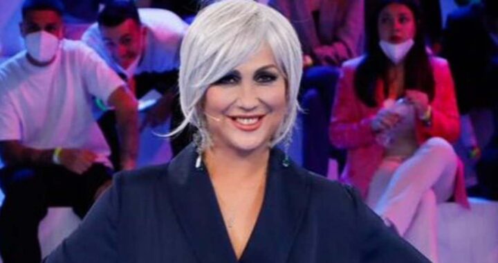 Alessandra Celentano parrucca