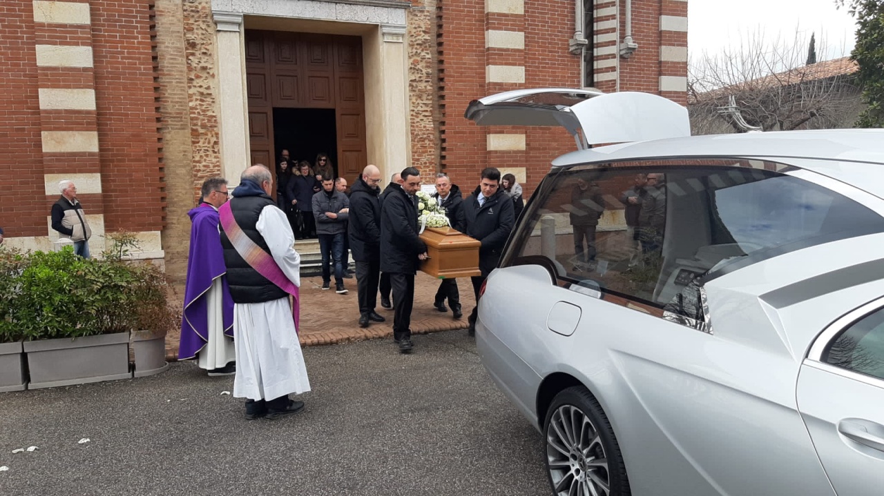 debora funerale