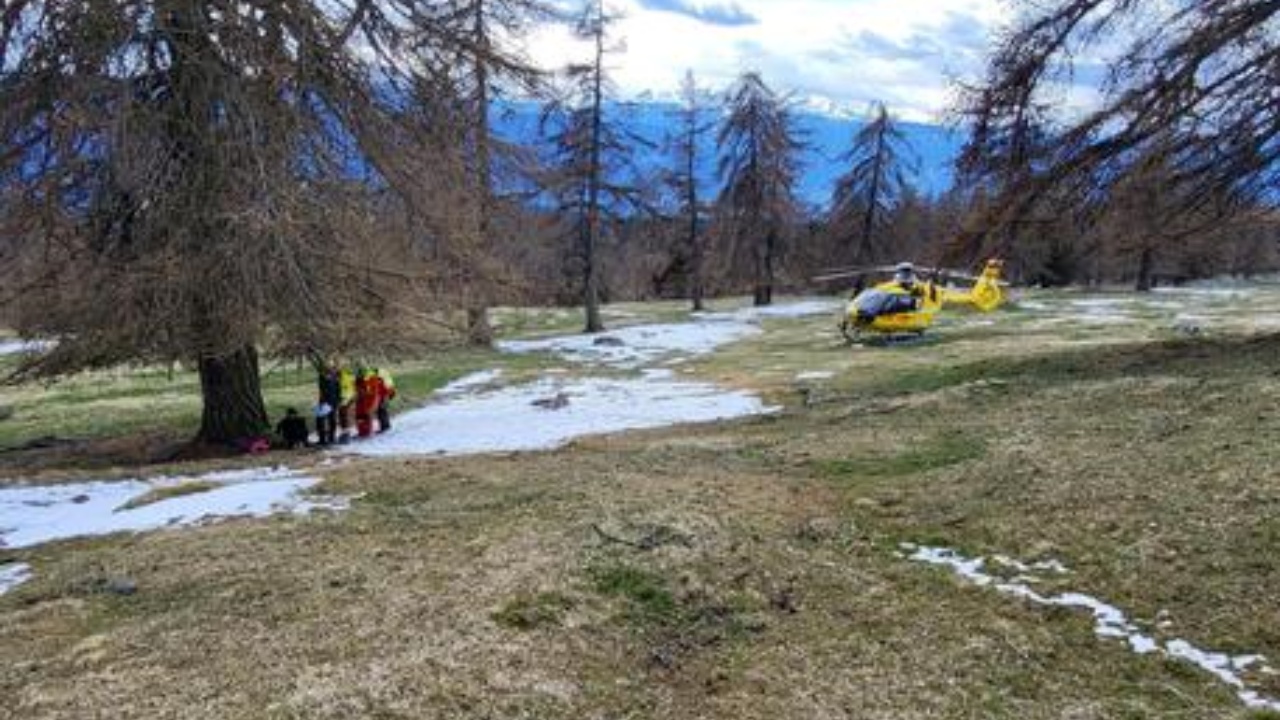 Donna di 56 anni trovata morta