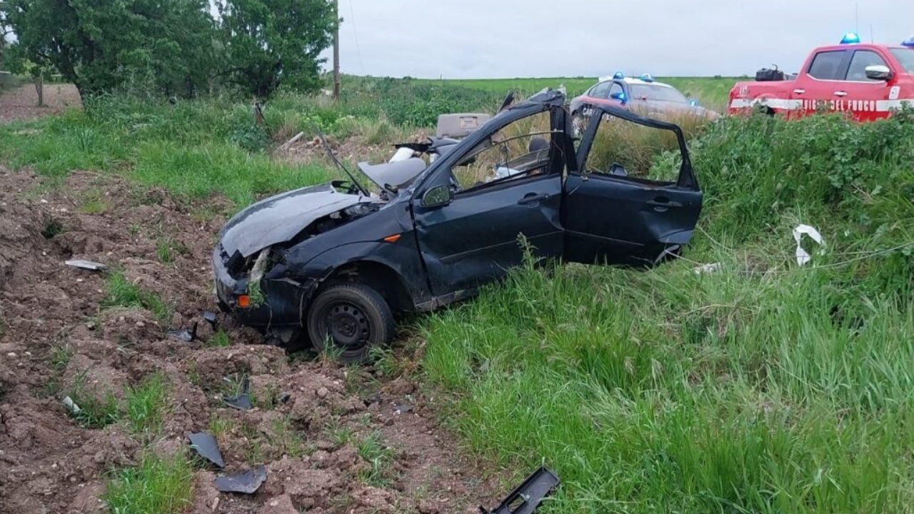 Due persone morte incidente Stornarella