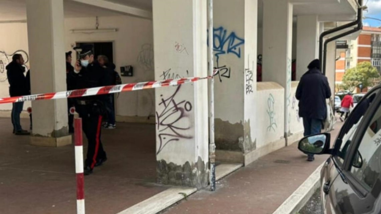 Padre e figlia trovati morti in casa a Potenza