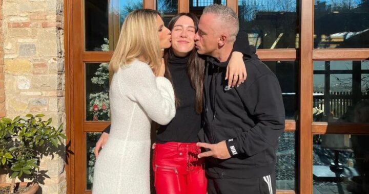 Aurora Ramazzotti regalo papà Eros