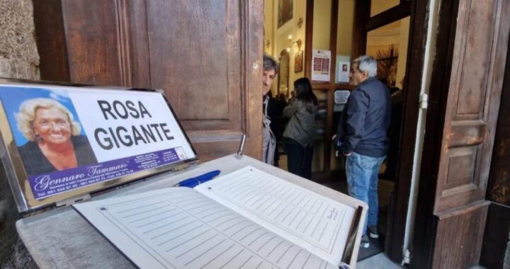 funerale rosa
