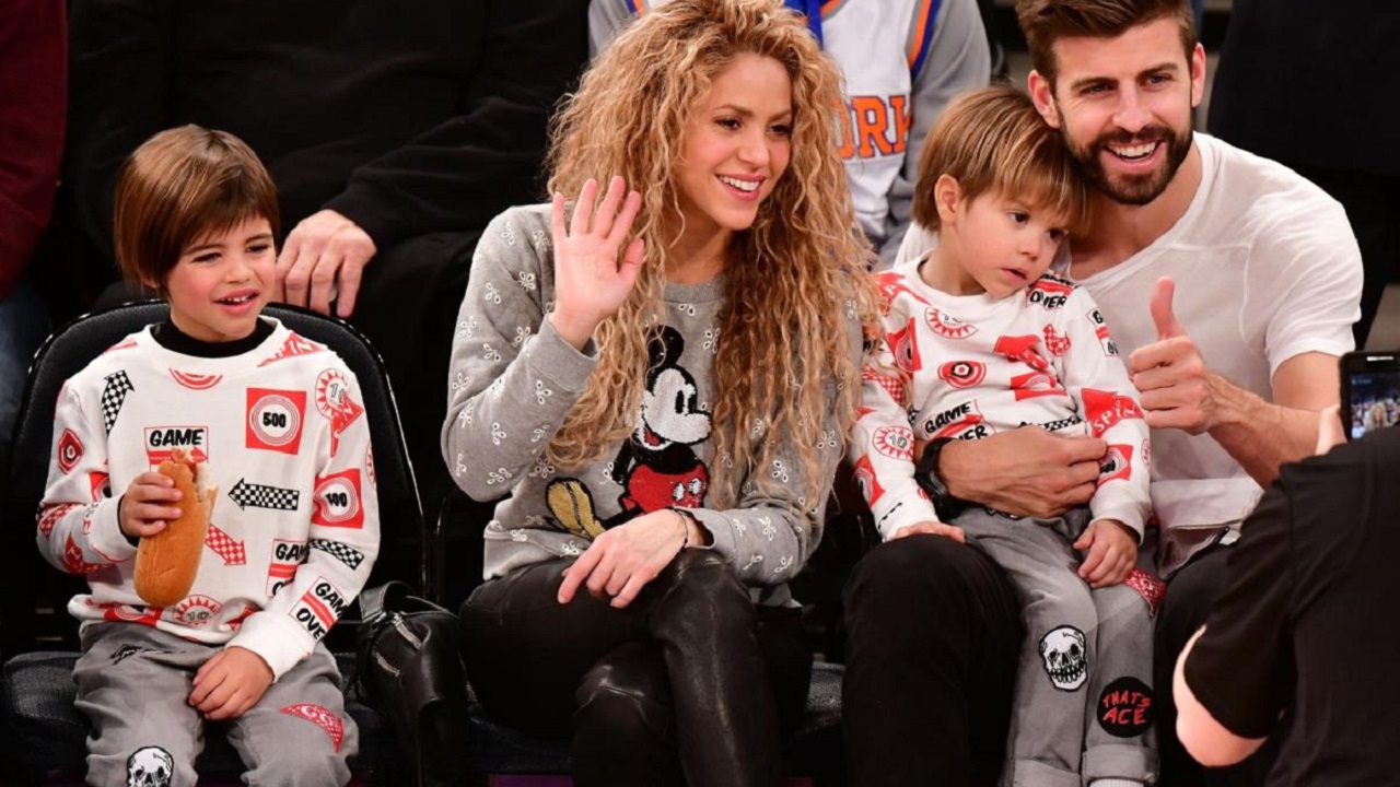 Shakira e Piqué con i figli