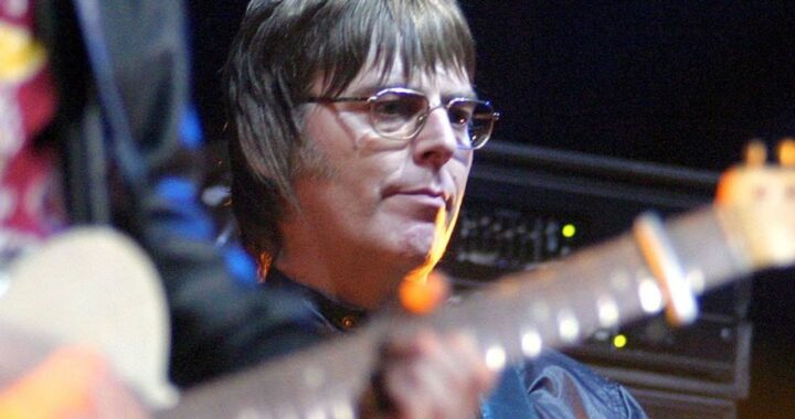 Morto Andy Rourke