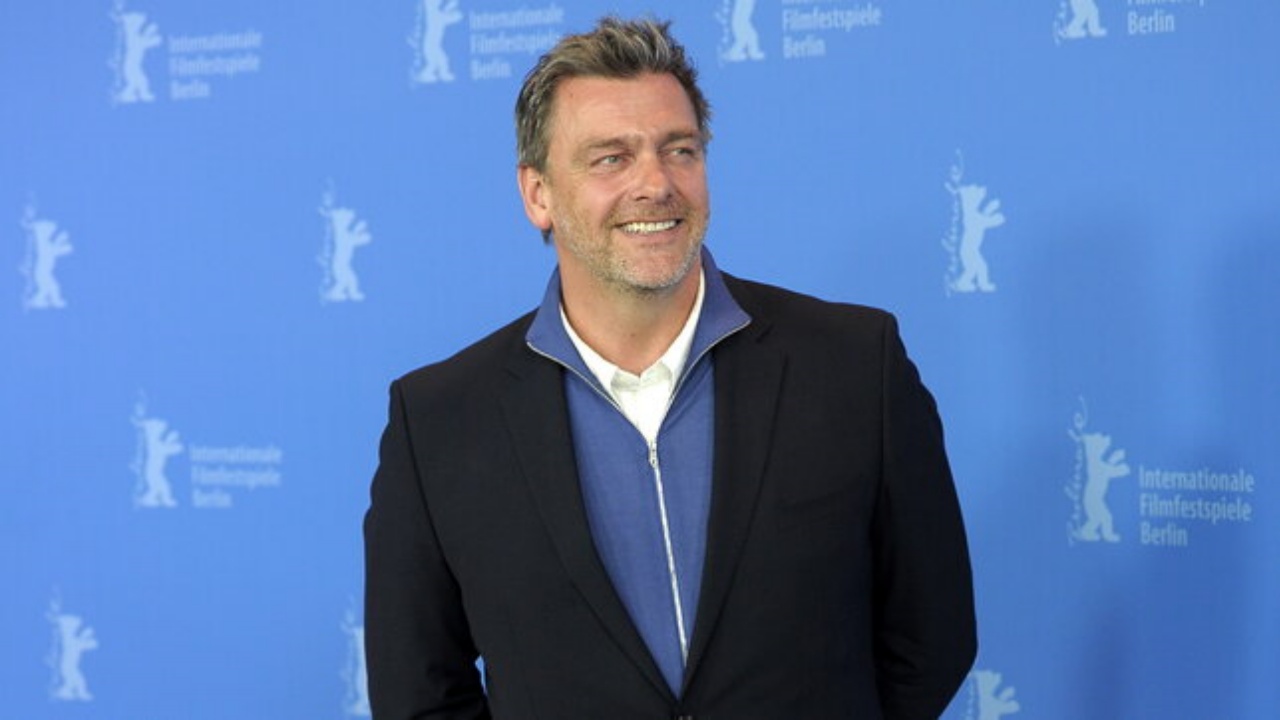 Ray Stevenson morto