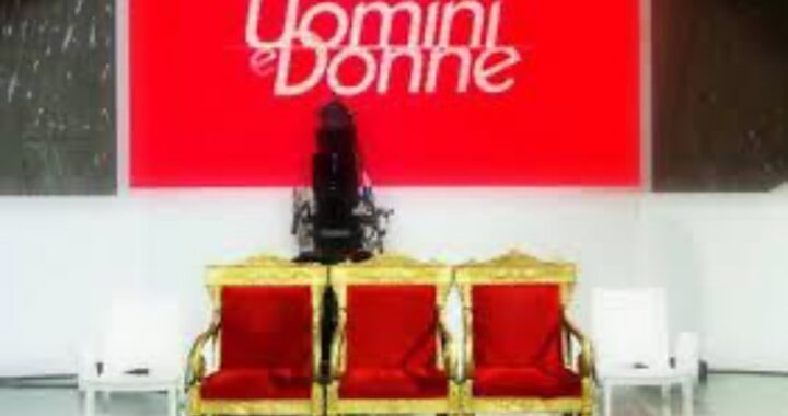 Uomini e Donne foto