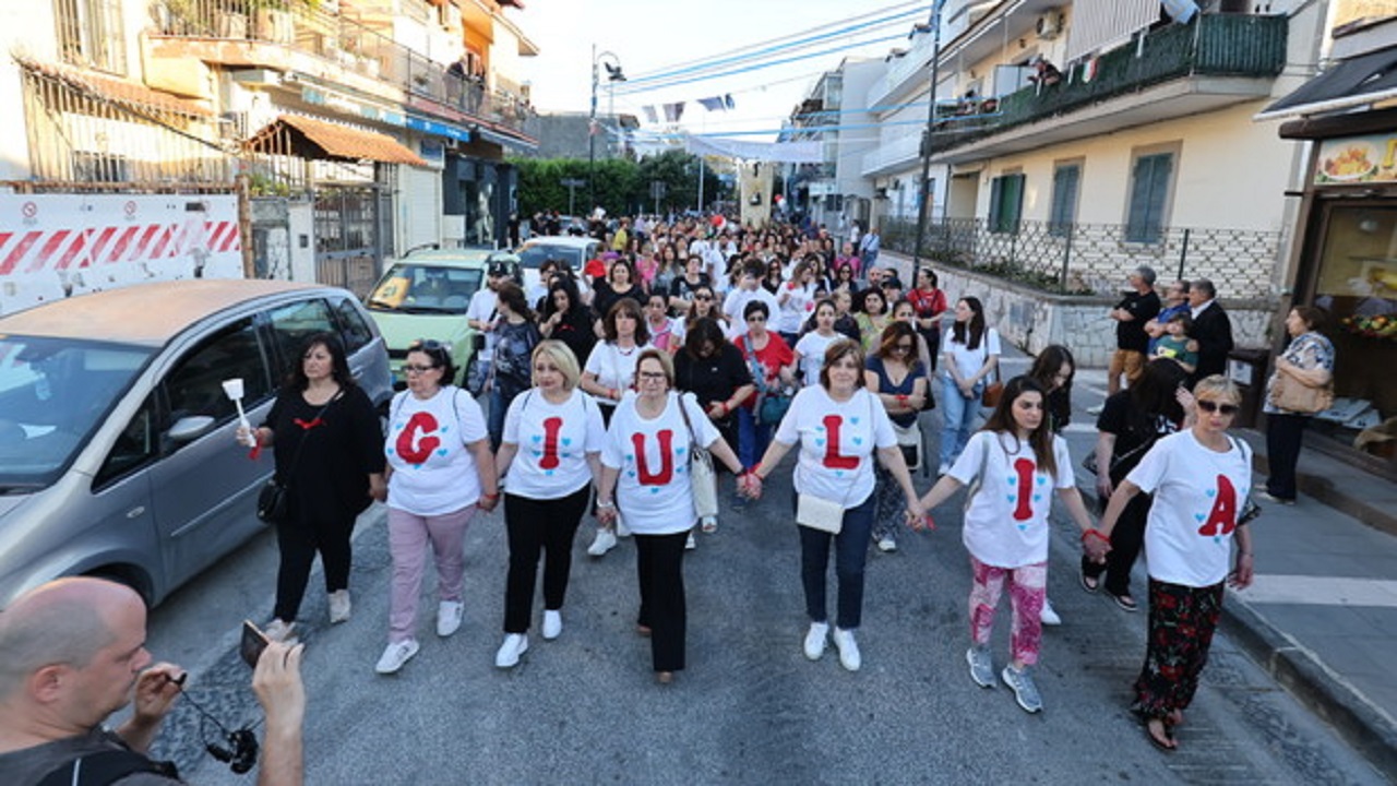 Giulia Tramontano, fiaccolata a Sant'Antimo