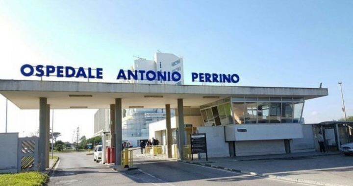 36enne uccide il padre e si toglie la vita
