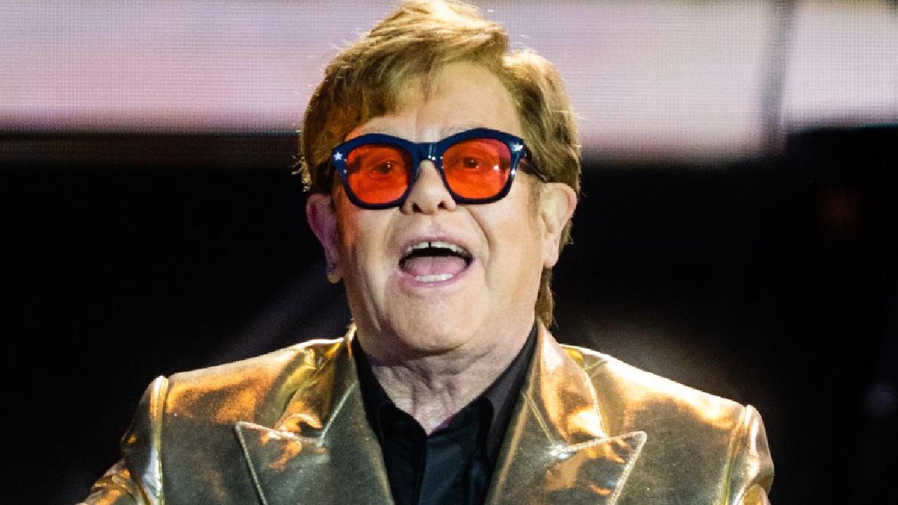 Elton John in ospedale