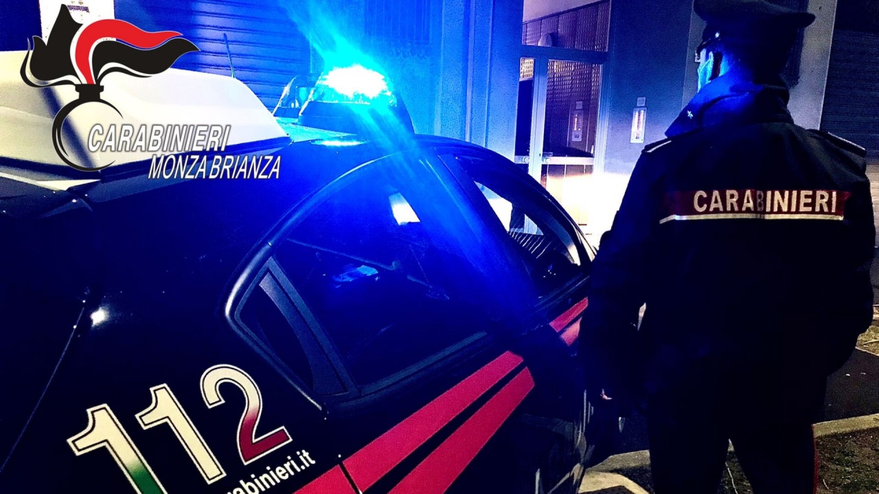44enne molto credente accoltella vicino di casa perché bestemmia